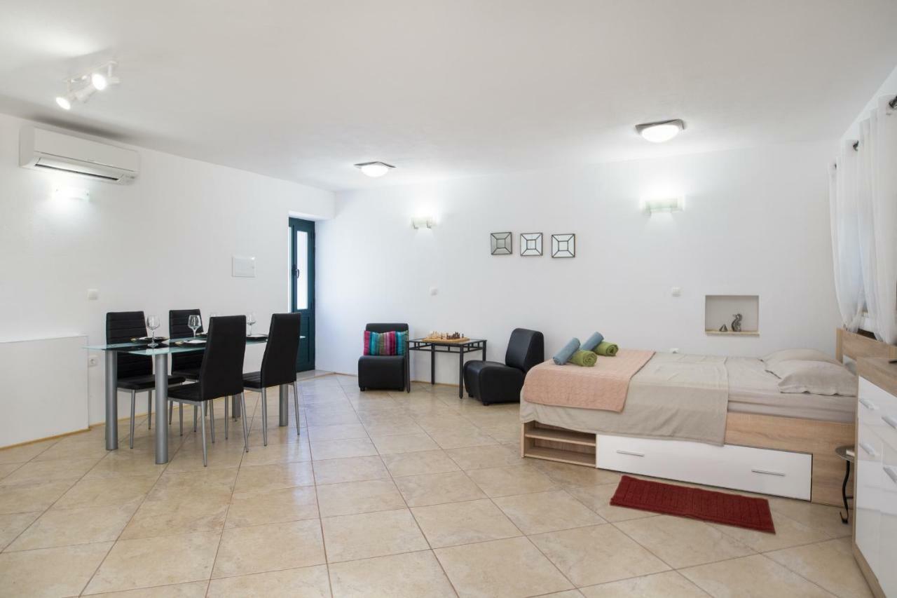 Ana Apartments ブラチェ エクステリア 写真