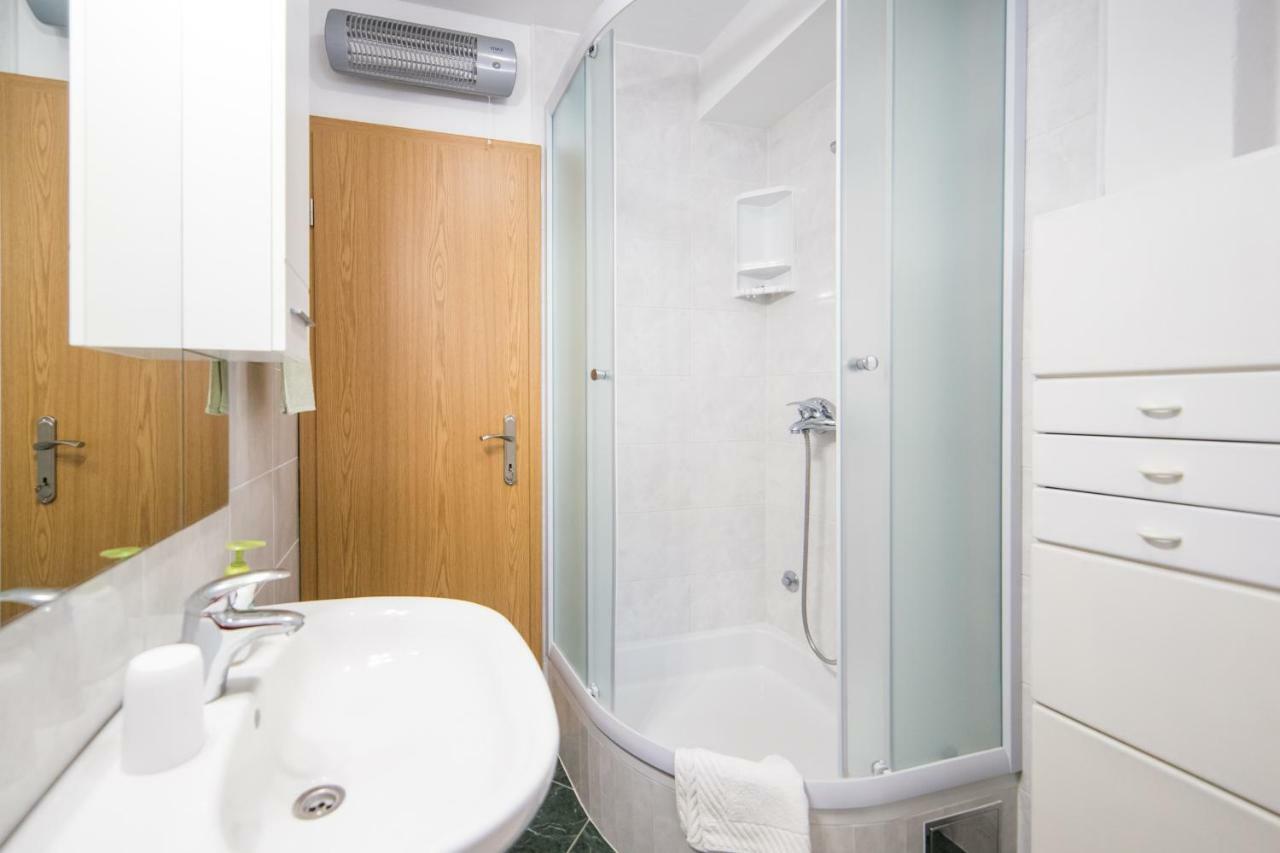 Ana Apartments ブラチェ エクステリア 写真