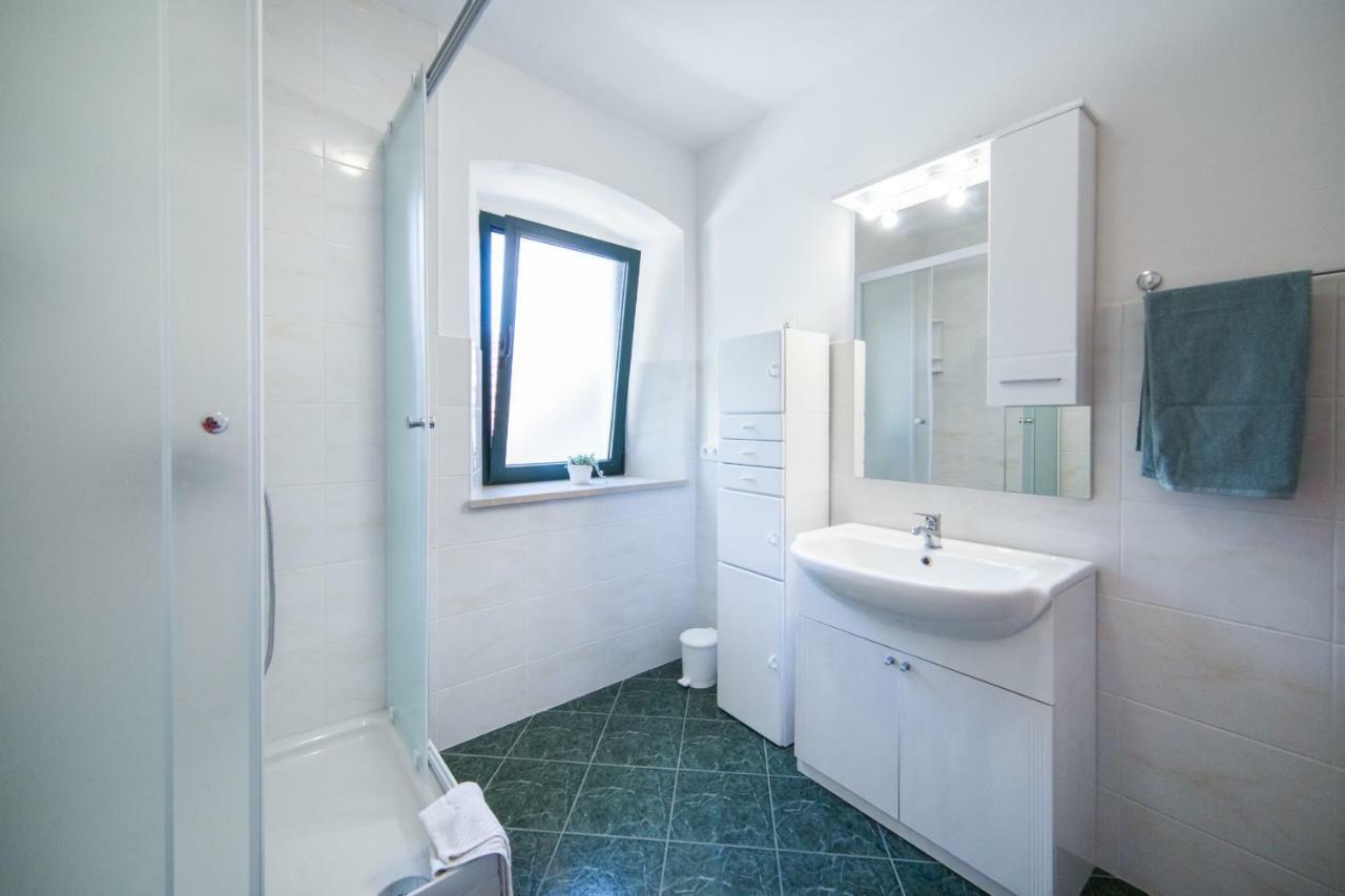 Ana Apartments ブラチェ エクステリア 写真